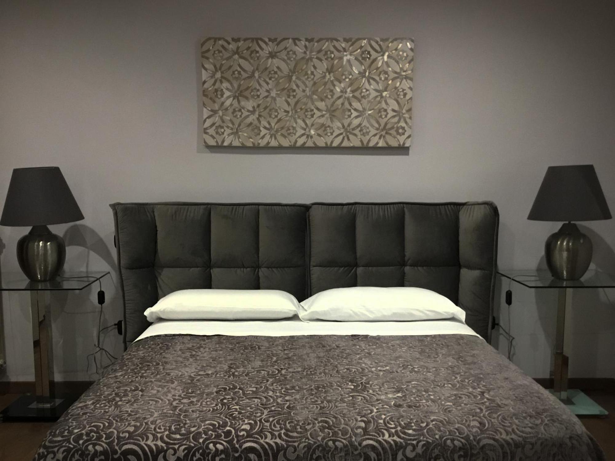 Erania Apartments Sala Consilina Zewnętrze zdjęcie